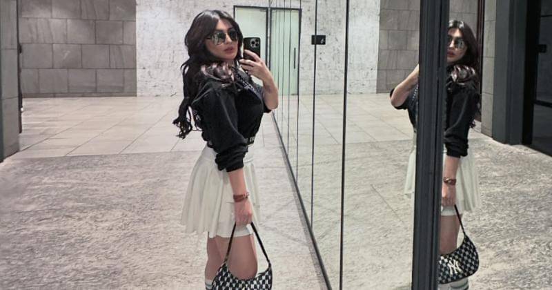 Instagram.com/angelalee87